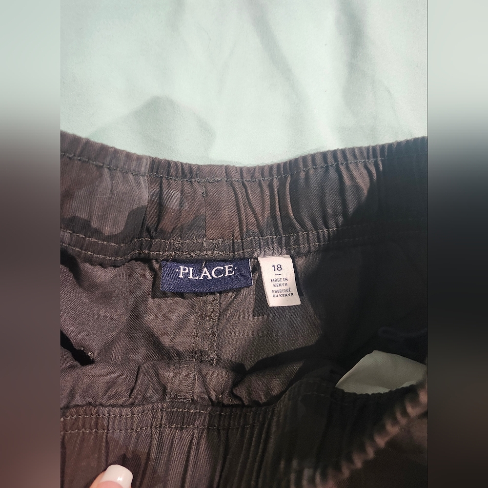 Boy's Camouflage Cargo Pants - Picture 5 of 7